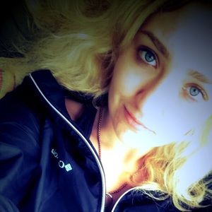 Meet your Posher, Ellie